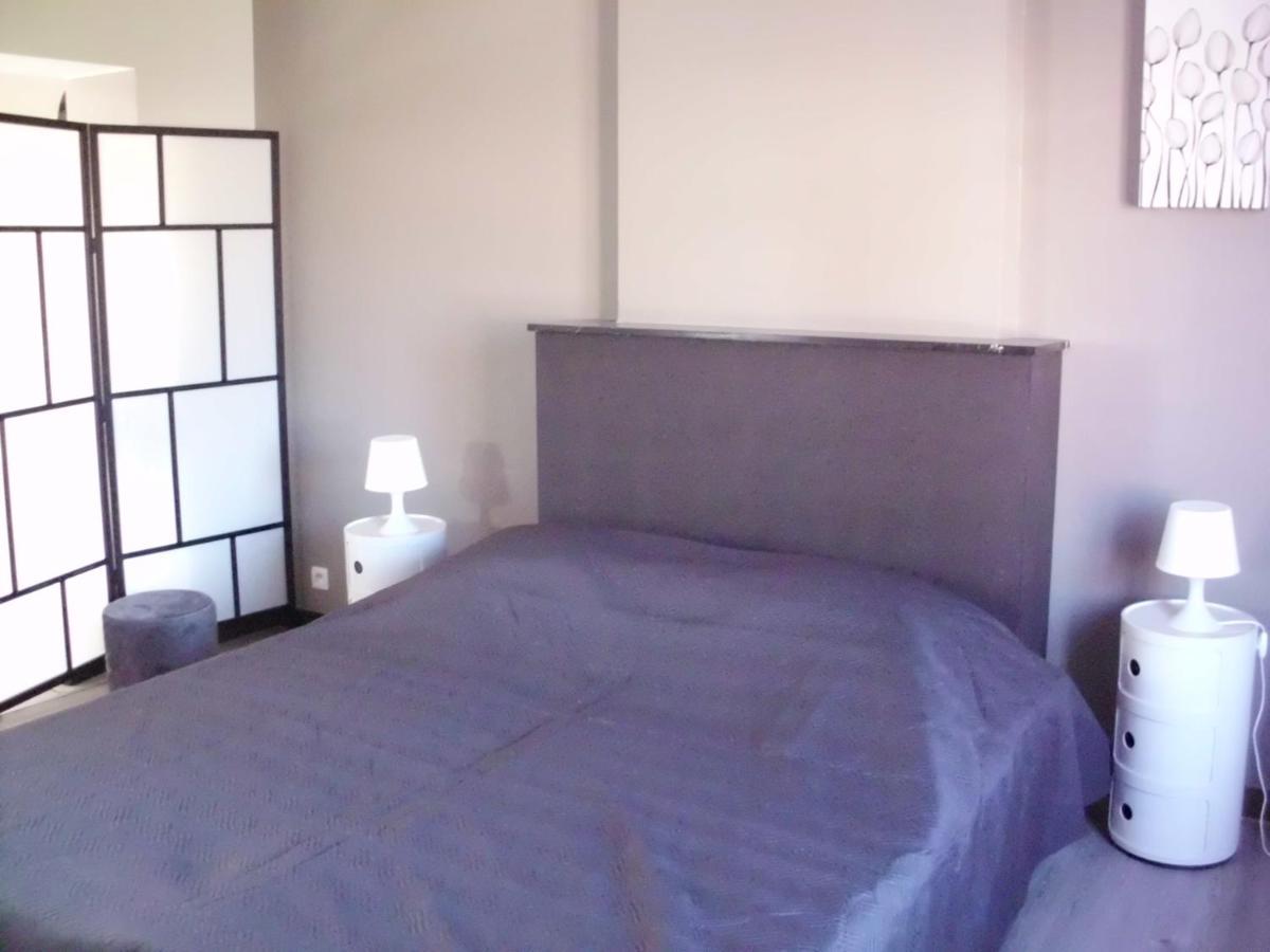 Studio 2 Pers. Tourisme Et Business Apartment Namur Bagian luar foto
